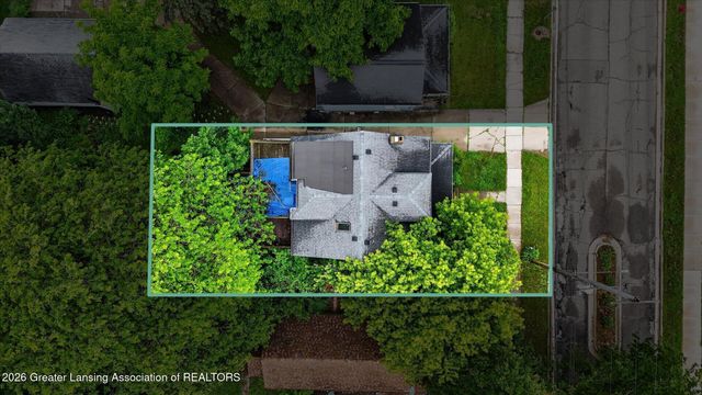1219 Moores River Drive, Lansing, MI 48910