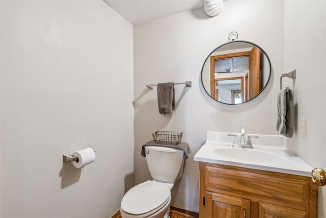 114 Parkgate Road, Cedar Falls, IA 50613