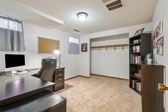 114 Parkgate Road, Cedar Falls, IA 50613