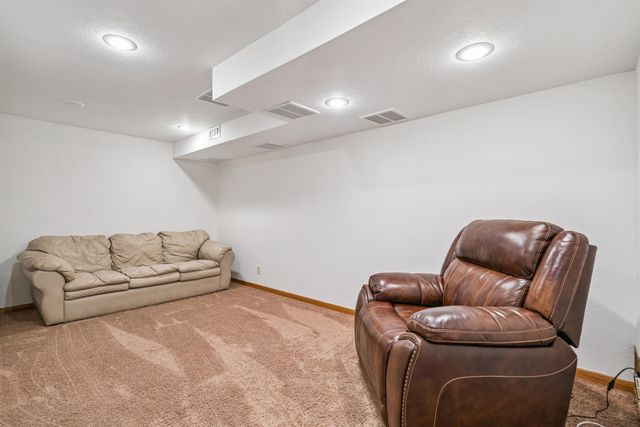 114 Parkgate Road, Cedar Falls, IA 50613