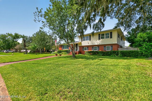 3909 SAN BERNADO Drive, Jacksonville, FL 32217