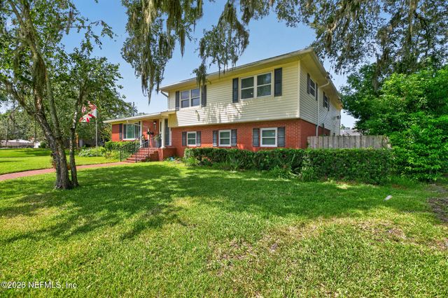 3909 SAN BERNADO Drive, Jacksonville, FL 32217