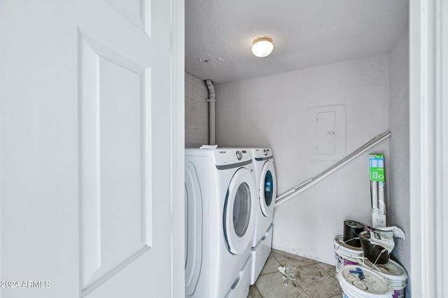 17404 N 99TH Avenue 338, Sun City, AZ 85373