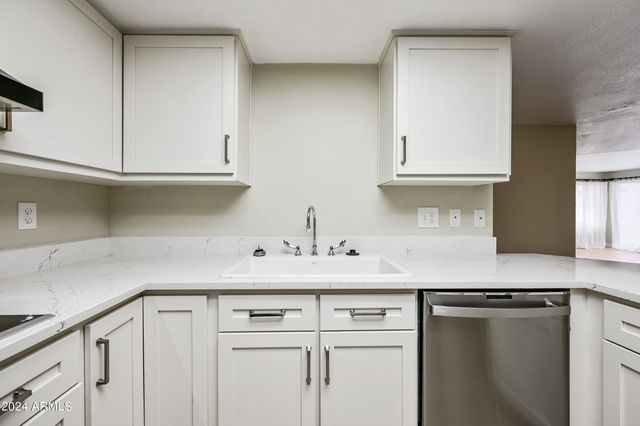 17404 N 99TH Avenue 338, Sun City, AZ 85373