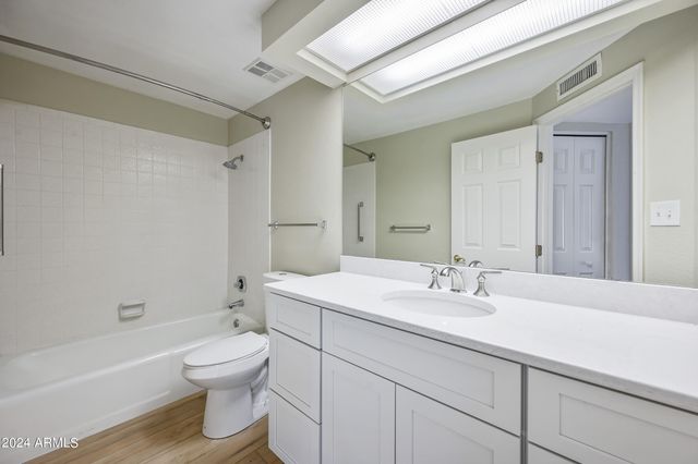 17404 N 99TH Avenue 338, Sun City, AZ 85373