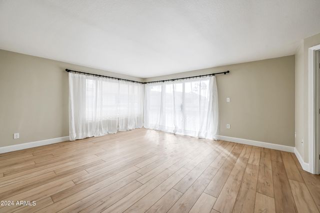 17404 N 99TH Avenue 338, Sun City, AZ 85373