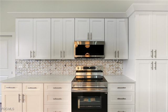 707 McKinley AVE, Lehigh Acres, FL 33972