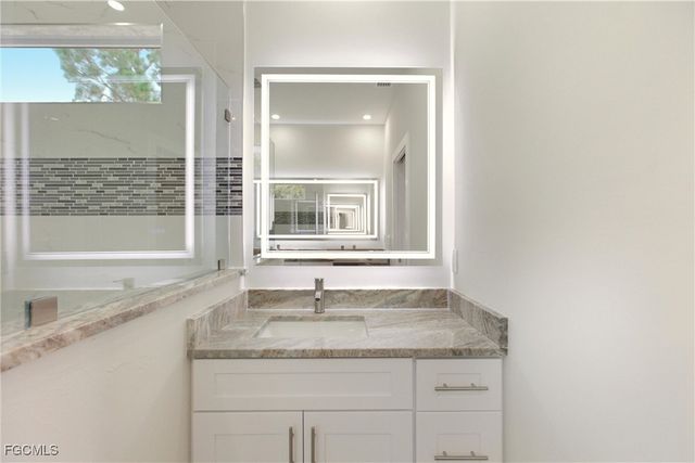 707 McKinley AVE, Lehigh Acres, FL 33972