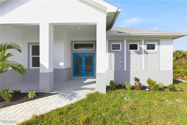 707 McKinley AVE, Lehigh Acres, FL 33972