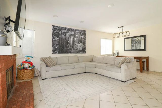 1202 W Cornell, Rialto, CA 92376