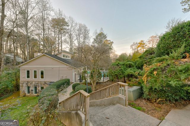 2075 Clairmeade Valley Road NE, Atlanta, GA 30329