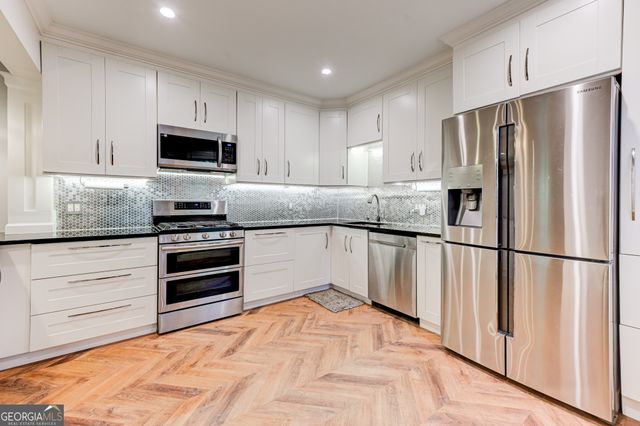 2075 Clairmeade Valley Road NE, Atlanta, GA 30329