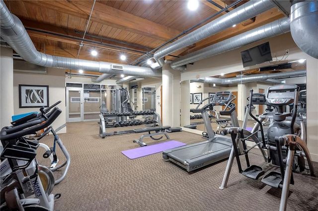 712 Broadway Boulevard 304, Kansas City, MO 64105