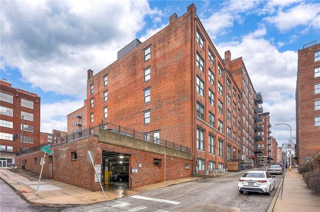 712 Broadway Boulevard 304, Kansas City, MO 64105