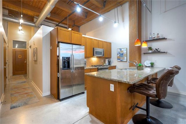 712 Broadway Boulevard 304, Kansas City, MO 64105