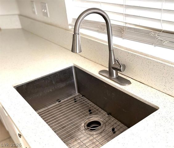 853 Single Tree Drive, Las Vegas, NV 89123