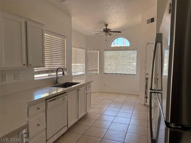 853 Single Tree Drive, Las Vegas, NV 89123