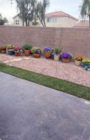 853 Single Tree Drive, Las Vegas, NV 89123