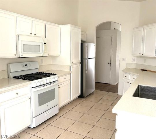 853 Single Tree Drive, Las Vegas, NV 89123