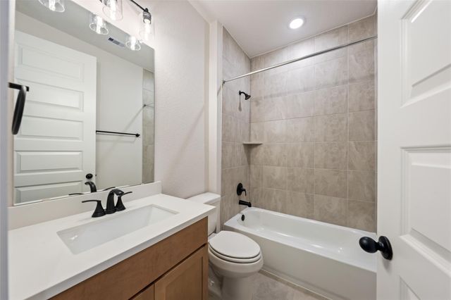 17717 Flagstone Way, Conroe, TX 77306