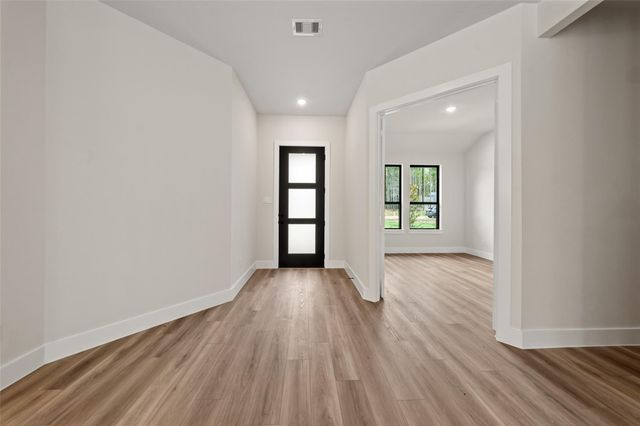 17717 Flagstone Way, Conroe, TX 77306