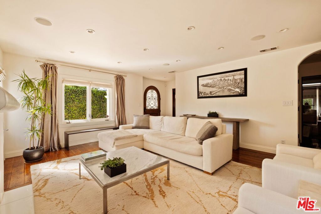 548 Huntley Drive, Los Angeles, CA 90048 — photo 3