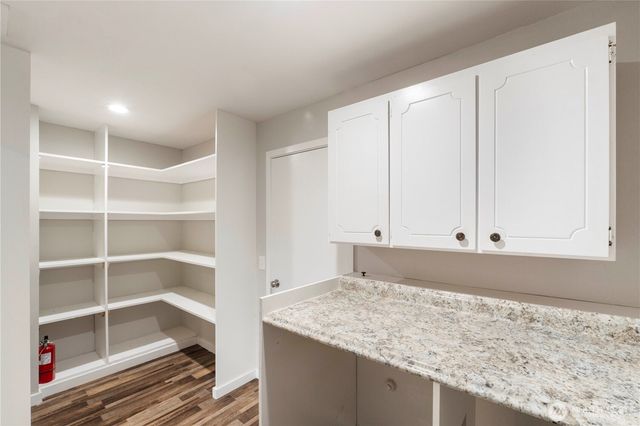 8213 209th Avenue Ct E, Bonney Lake, WA 98391