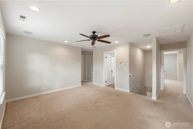 8213 209th Avenue Ct E, Bonney Lake, WA 98391