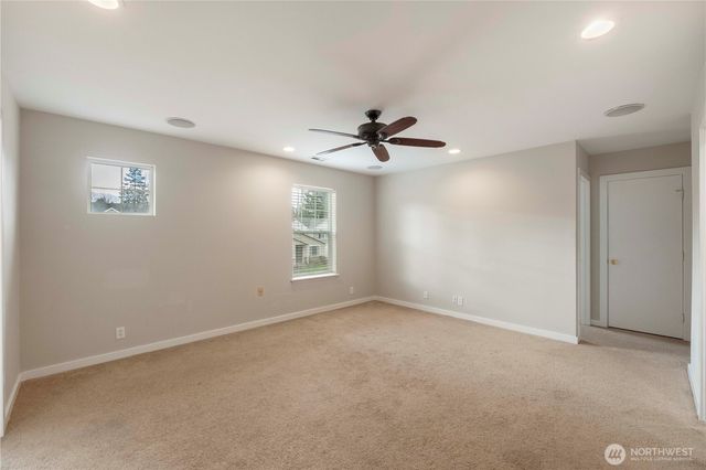 8213 209th Avenue Ct E, Bonney Lake, WA 98391