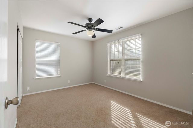 8213 209th Avenue Ct E, Bonney Lake, WA 98391