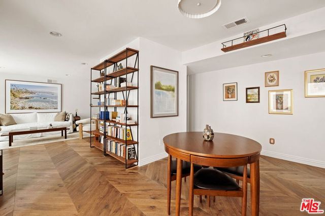 1014 9th Street 1, Santa Monica, CA 90403