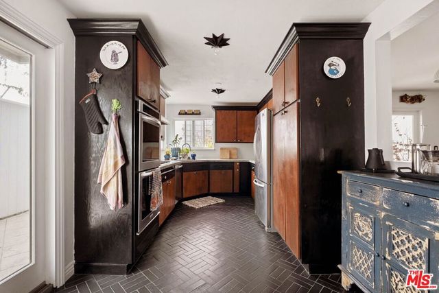 1014 9th Street 1, Santa Monica, CA 90403