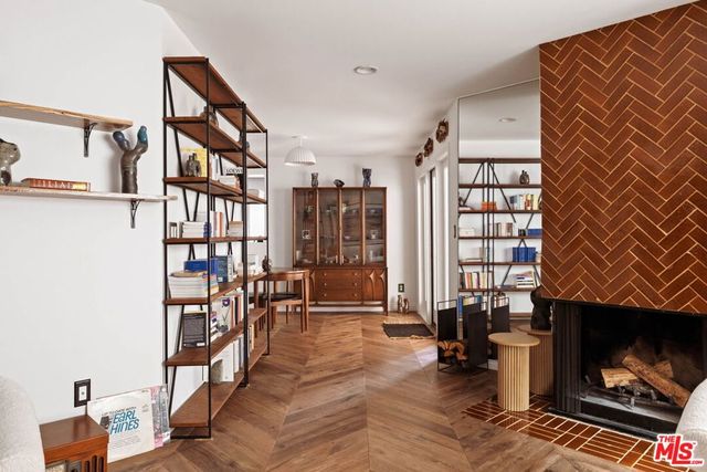 1014 9th Street 1, Santa Monica, CA 90403