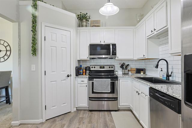 5776 Bunkers Avenue, Burlington, KY 41005