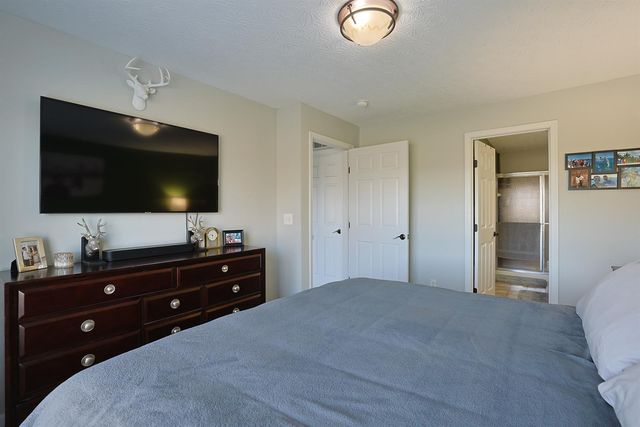 5776 Bunkers Avenue, Burlington, KY 41005