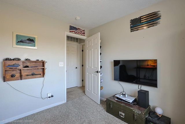 5776 Bunkers Avenue, Burlington, KY 41005