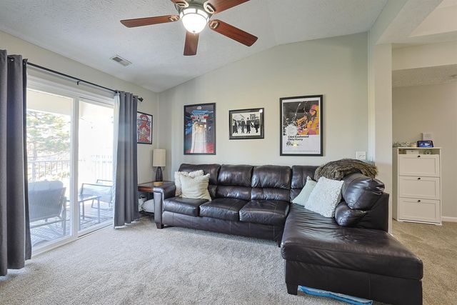 5776 Bunkers Avenue, Burlington, KY 41005