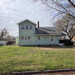 311 N 2nd St, Canton, KS 67428