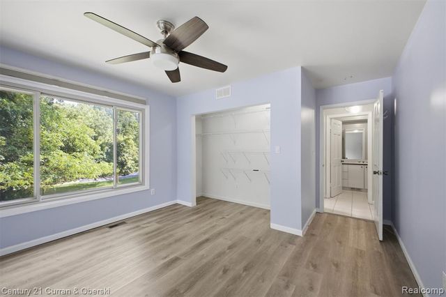 35903 Howard Road, Farmington, MI 48331
