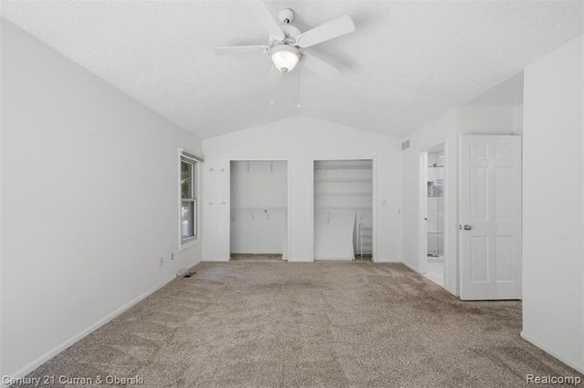 35903 Howard Road, Farmington, MI 48331