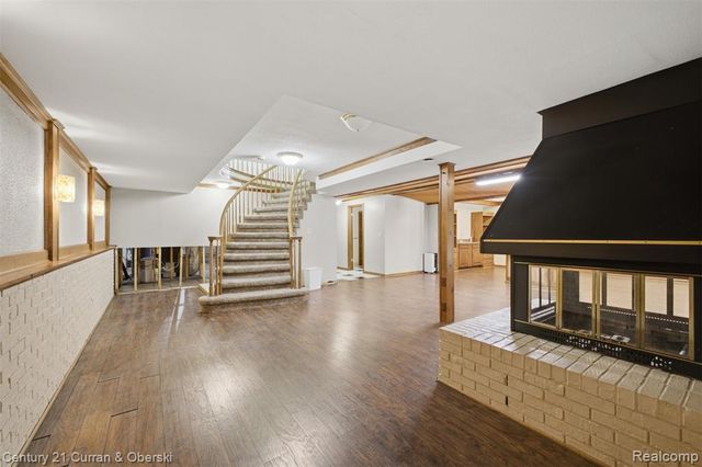 35903 Howard Road, Farmington, MI 48331