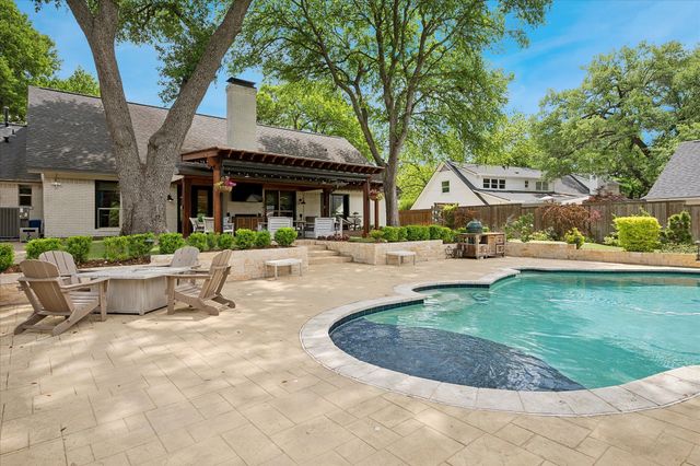 10747 Saint Lazare Drive, Dallas, TX 75229