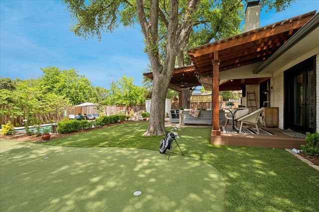 10747 Saint Lazare Drive, Dallas, TX 75229