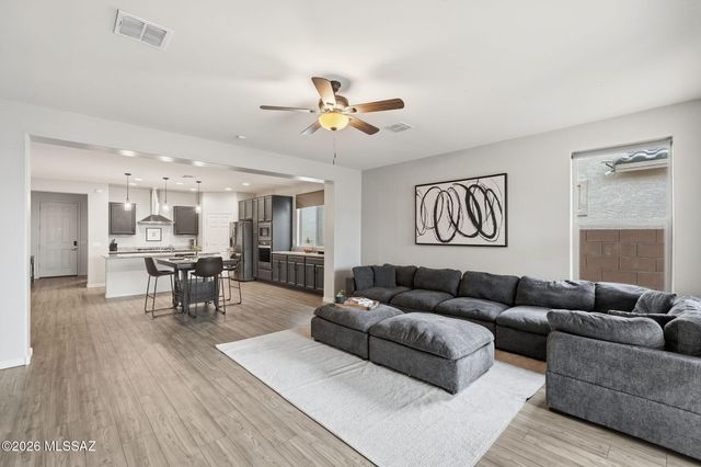 13435 E Homesteaders Lane, Tucson, AZ 85747