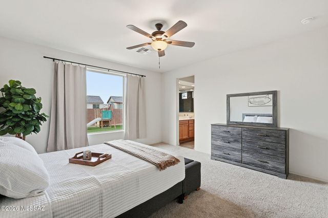 13435 E Homesteaders Lane, Tucson, AZ 85747