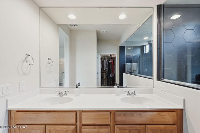 13435 E Homesteaders Lane, Tucson, AZ 85747