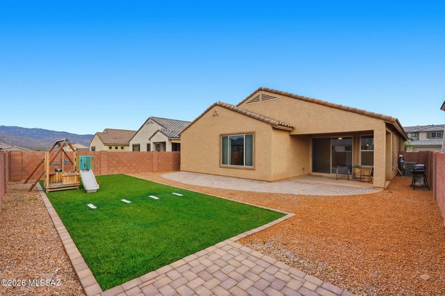 13435 E Homesteaders Lane, Tucson, AZ 85747