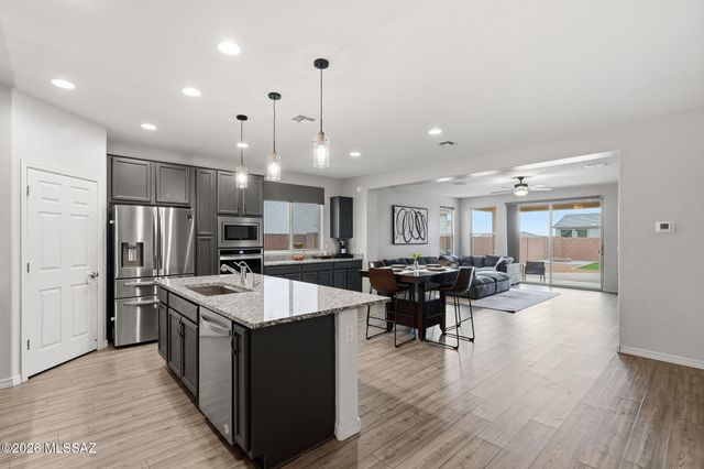 13435 E Homesteaders Lane, Tucson, AZ 85747