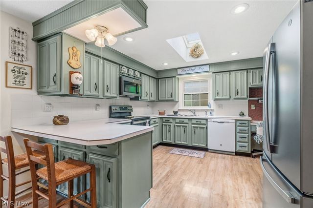 5080 Shamrock Avenue NW, North Canton, OH 44720