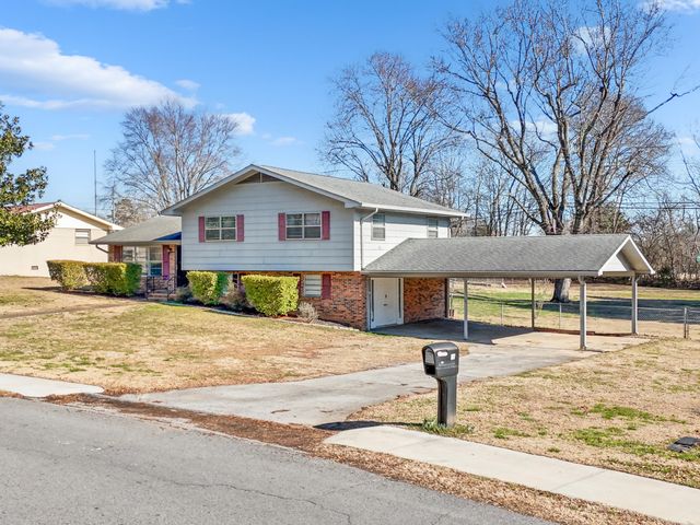 107 Hamel Drive, Chickamauga, GA 30707